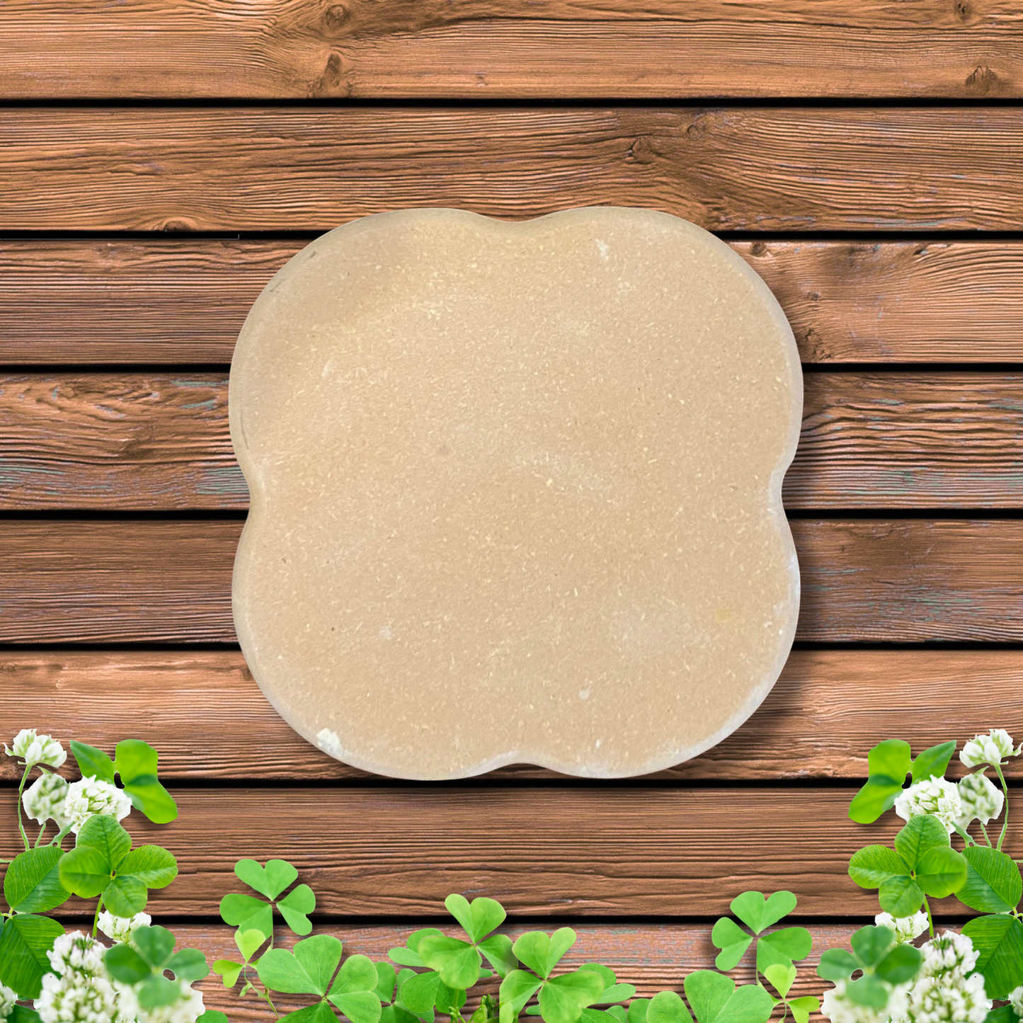 Clovella Bloom (Lucky Clover) (1 inch form)