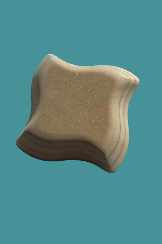 Curvaceous Square Hybrid