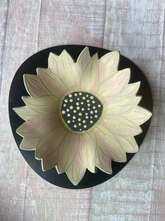 Sunny Flower   W/  Template