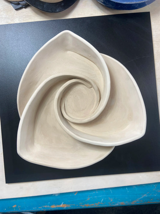 Triple Triangle Dip Tray Template (how to is on my facebook group)