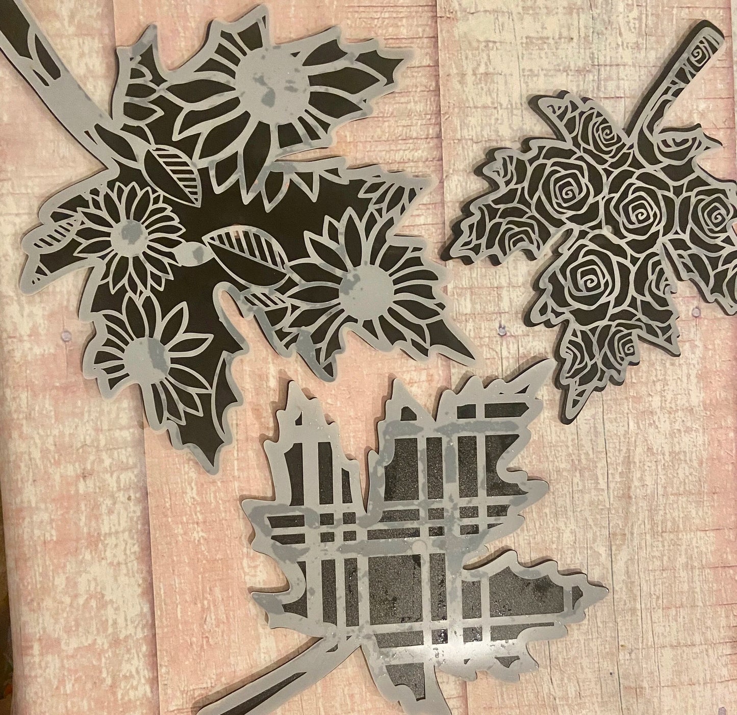 Maple Leaf Mania Stencil (Mix and Match) Templates  are available here separately